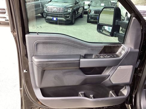 Used 2023 Ford F250 Lariat w/ Lariat Ultimate Package image 24