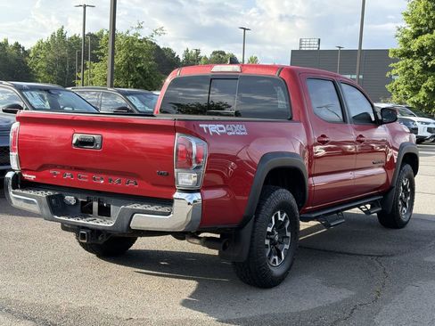 Used 2021 Toyota Tacoma TRD Off-Road AWD/4WD image 5
