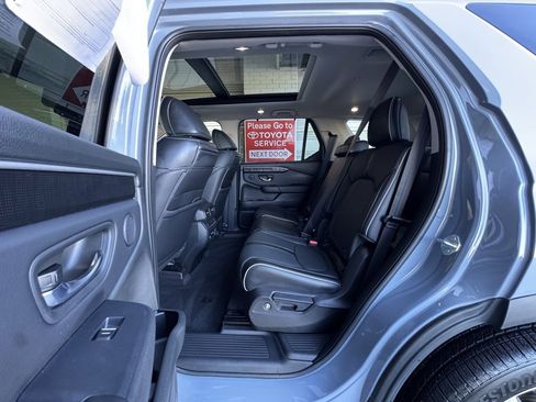 Used 2023 Honda Pilot Elite image 15