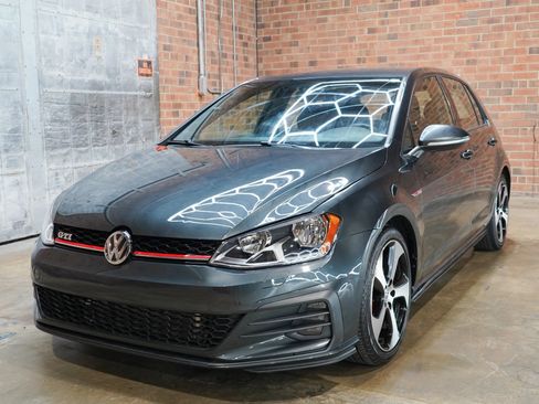 Used 2017 Volkswagen GTI S FWD image 5
