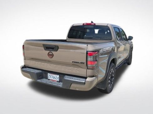 Used 2024 Nissan Frontier PRO-4X w/ Off-Road Protection Package AWD/4WD image 7
