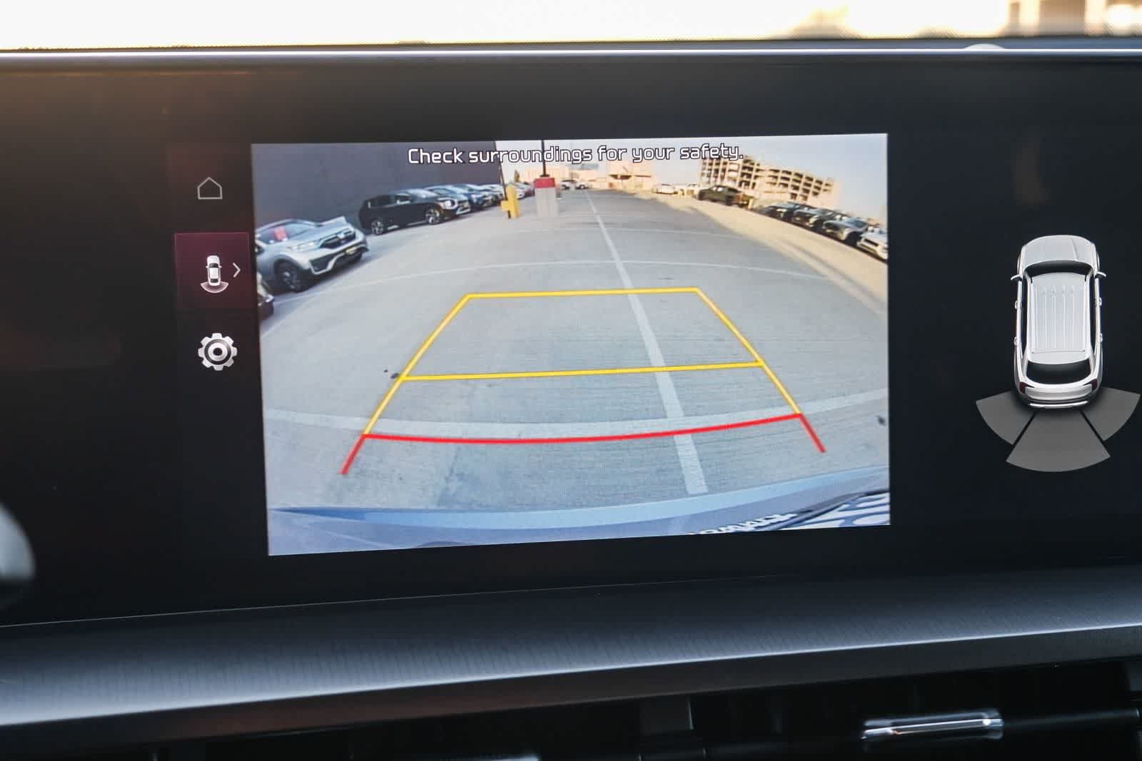 Used 2024 Kia Telluride S FWD image 27