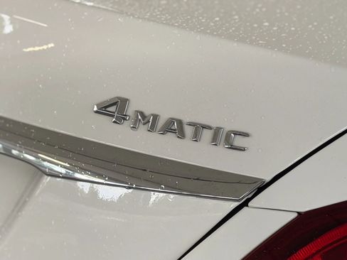 Used 2015 Mercedes-Benz C 300 4MATIC Sedan w/ Premium 1 Package image 11