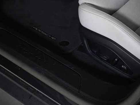 Certified 2023 Porsche Taycan image 21