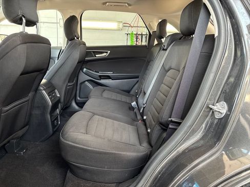 Used 2019 Ford Edge SEL FWD image 23