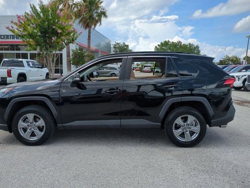 Used 2022 Toyota RAV4 XLE FWD image 9