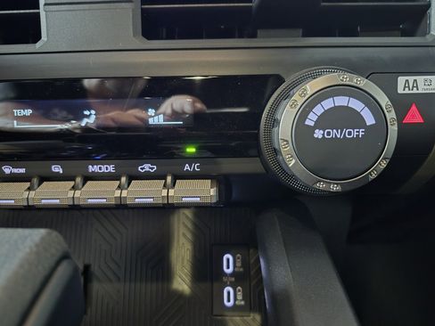 New 2026 Toyota Tacoma SR5 image 34