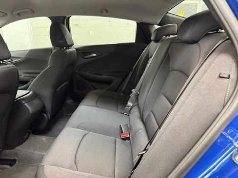 Used 2023 Chevrolet Malibu LS FWD image 16