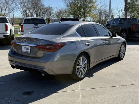Used 2021 INFINITI Q50 Luxe image 5
