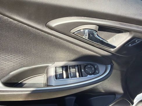 Used 2024 Chevrolet Malibu LT FWD image 11