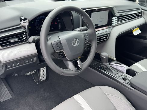 New 2026 Toyota Camry SE FWD image 16