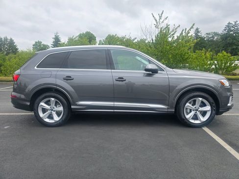 Used 2024 Audi Q7 2.0T Premium Plus image 3