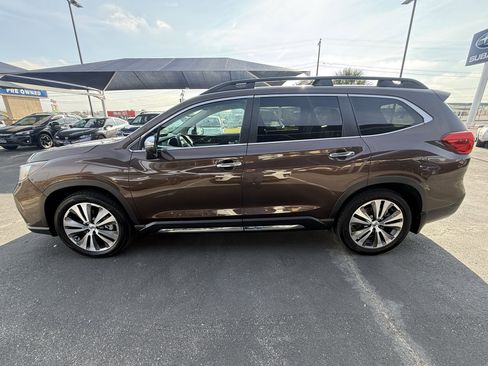 Used 2021 Subaru Ascent Touring w/ Popular Package #2A image 3