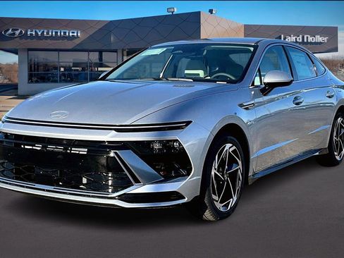 New 2026 Hyundai Sonata SEL image 1