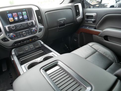 Used 2017 GMC Sierra 1500 SLT w/ SLT Premium Package AWD/4WD image 11