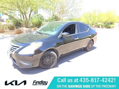 Used 2016 Nissan Versa SV w/ SV Tech Package FWD image 1