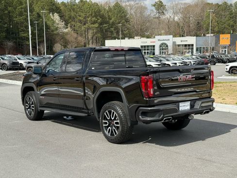 Used 2023 GMC Sierra 1500 AT4 w/ AT4 Premium Package image 3