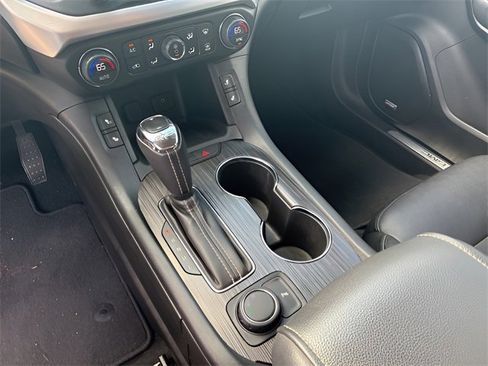 Used 2019 GMC Acadia SLT image 26