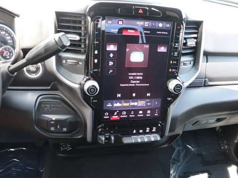 Used 2025 RAM 2500 Big Horn AWD/4WD image 18