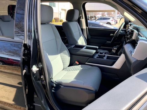 Used 2024 Toyota Tundra SR5 image 9