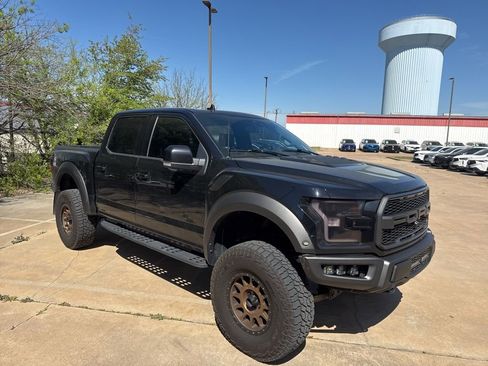 Used 2020 Ford F150 Raptor w/ Equipment Group 802A Luxury image 3