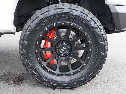 New 2025 Ford F150 Lariat w/ Equipment Group 502A High AWD/4WD image 14