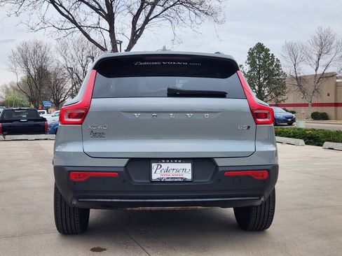 New 2026 Volvo XC40 B5 Plus w/ Protection Package Premier image 5