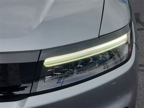 Used 2025 Honda Prologue Elite image 9