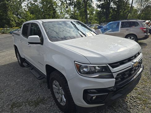 Used 2021 Chevrolet Colorado LT w/ LT Convenience Package image 4