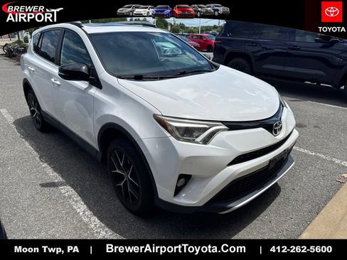Used 2016 Toyota RAV4 SE AWD/4WD image 1