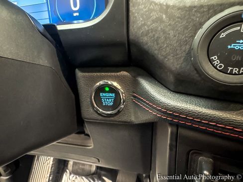 Certified 2023 Ford Expedition Limited image 18