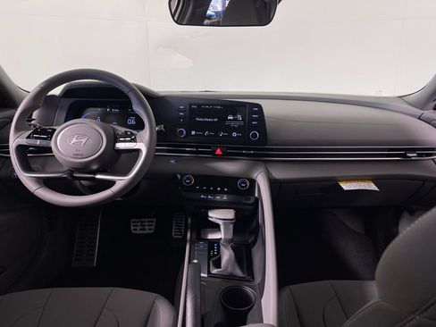 New 2026 Hyundai Elantra Sport image 14