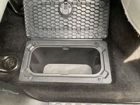 Used 2015 RAM 2500 Tradesman w/ Chrome Appearance Group AWD/4WD image 31
