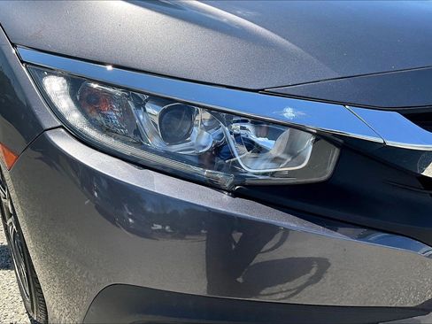 Used 2018 Honda Civic EX-T image 30