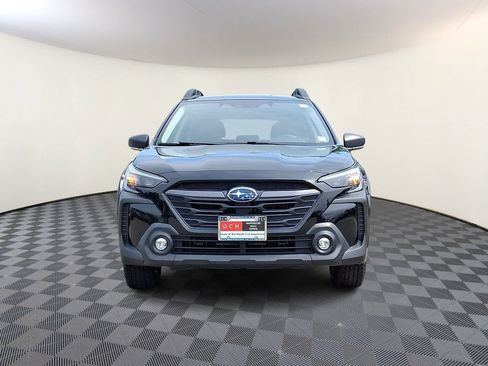 Used 2024 Subaru Outback w/ Popular Package #1A AWD/4WD image 3
