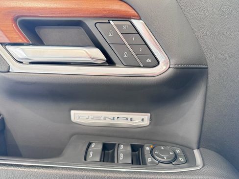 Certified 2022 GMC Sierra 1500 Denali AWD/4WD image 25