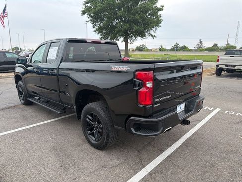 Used 2019 Chevrolet Silverado 1500 Custom Trail Boss w/ Custom Convenience Package AWD/4WD image 5