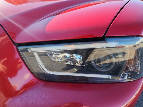 Used 2012 Dodge Charger SRT8 w/ Adaptive Cruise Control Group RWD image 10