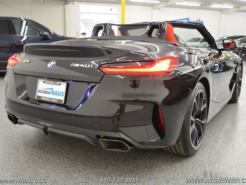 Used 2023 BMW Z4 M40i w/ Premium Package image 34