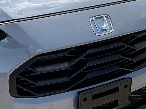Used 2023 Honda HR-V Sport image 29