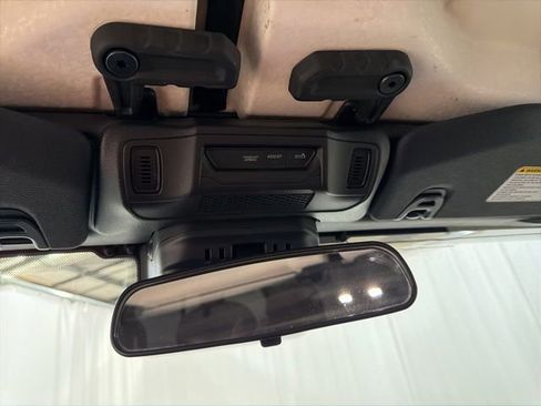 Used 2025 Jeep Wrangler Unlimited Rubicon 4xe w/ Safety Group AWD/4WD image 20