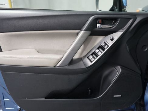 Used 2016 Subaru Forester 2.5i Limited w/ Protection Package #2 image 27