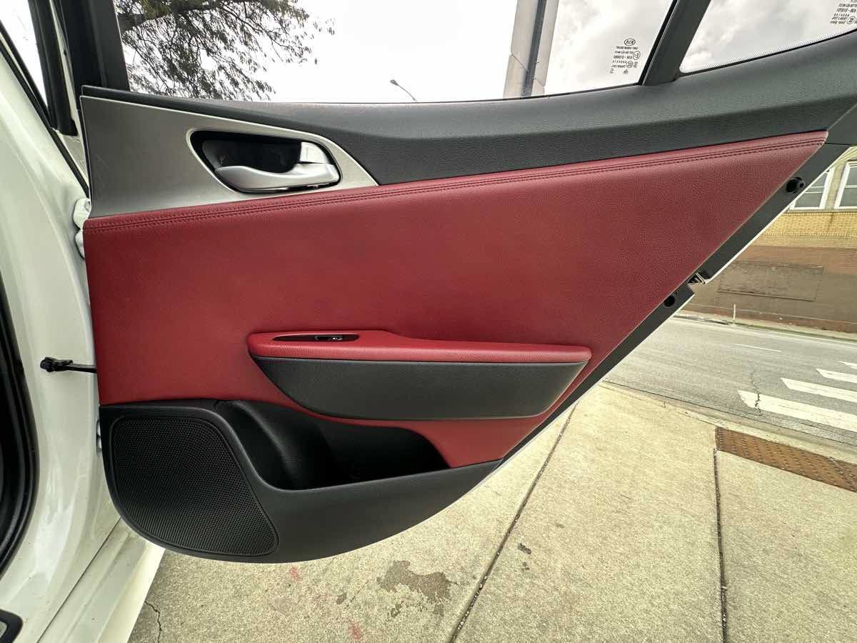 Used 2019 Kia Stinger GT RWD image 37