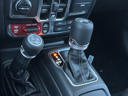 New 2026 Jeep Wrangler Unlimited Rubicon AWD/4WD image 20