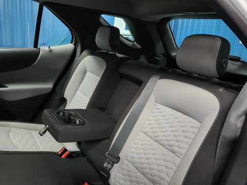 Used 2019 Chevrolet Equinox LS image 16