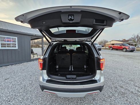 Used 2016 Ford Explorer Limited image 24
