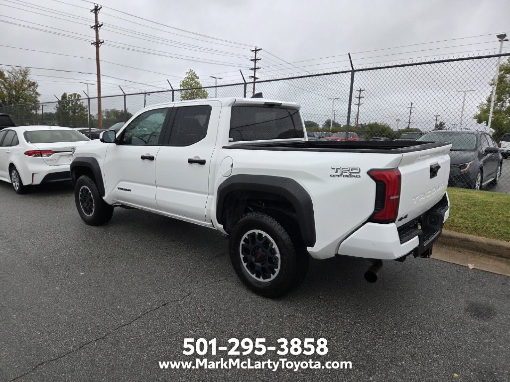 Used 2026 Toyota Tacoma TRD Off-Road AWD/4WD image 6