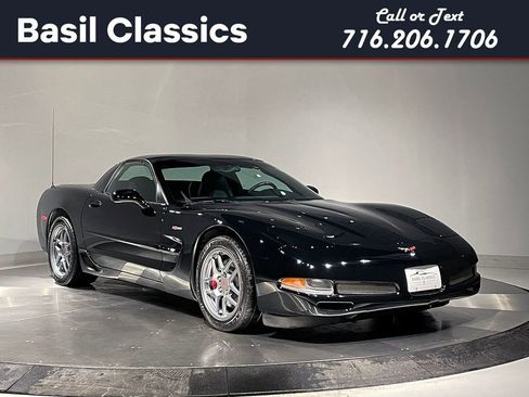Used 2001 Chevrolet Corvette Z06 w/ Memory Pkg image 1