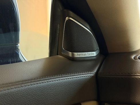 Used 2012 Mercedes-Benz CLS 550 image 24