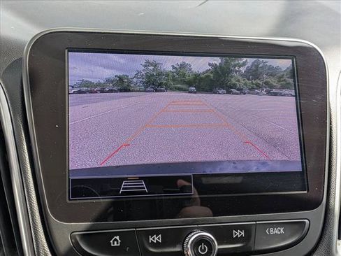 Used 2023 Chevrolet Malibu LT FWD image 13